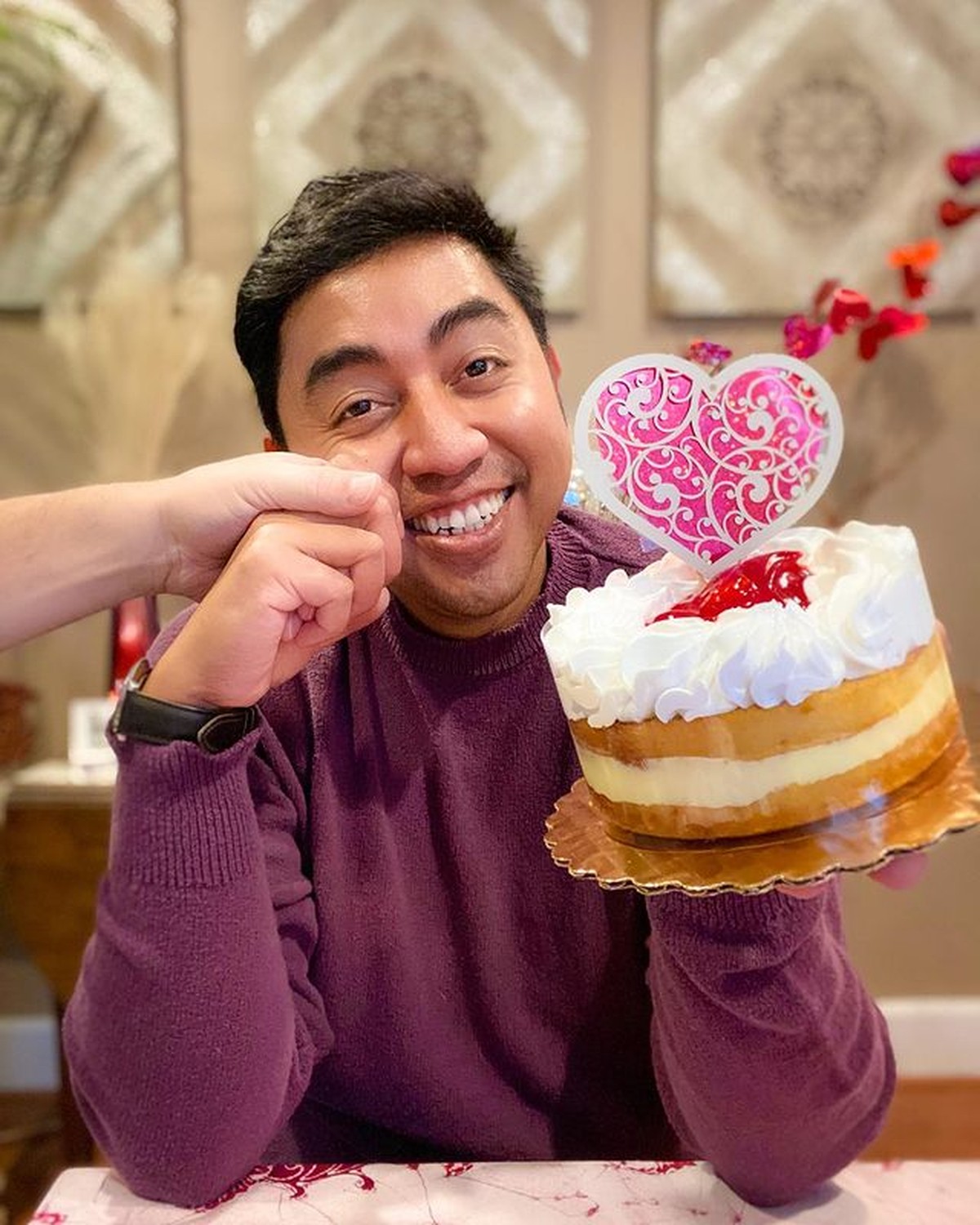 Kia AFI baru-baru ini mengunggah momen rayakan valentine yang jadi sorotan dan perbincangan&period; Yuk&comma; intip potretnya&excl;