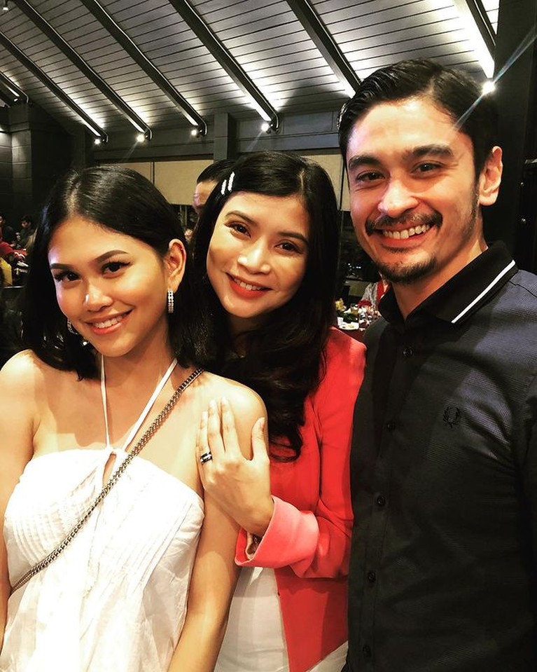 Usai bercerai dari Irna Mareta, Reuben menikah perempuan asal Malaysia bernama Shenty Feliziana pada 2018 lalu. Yuk, intip potretnya!
