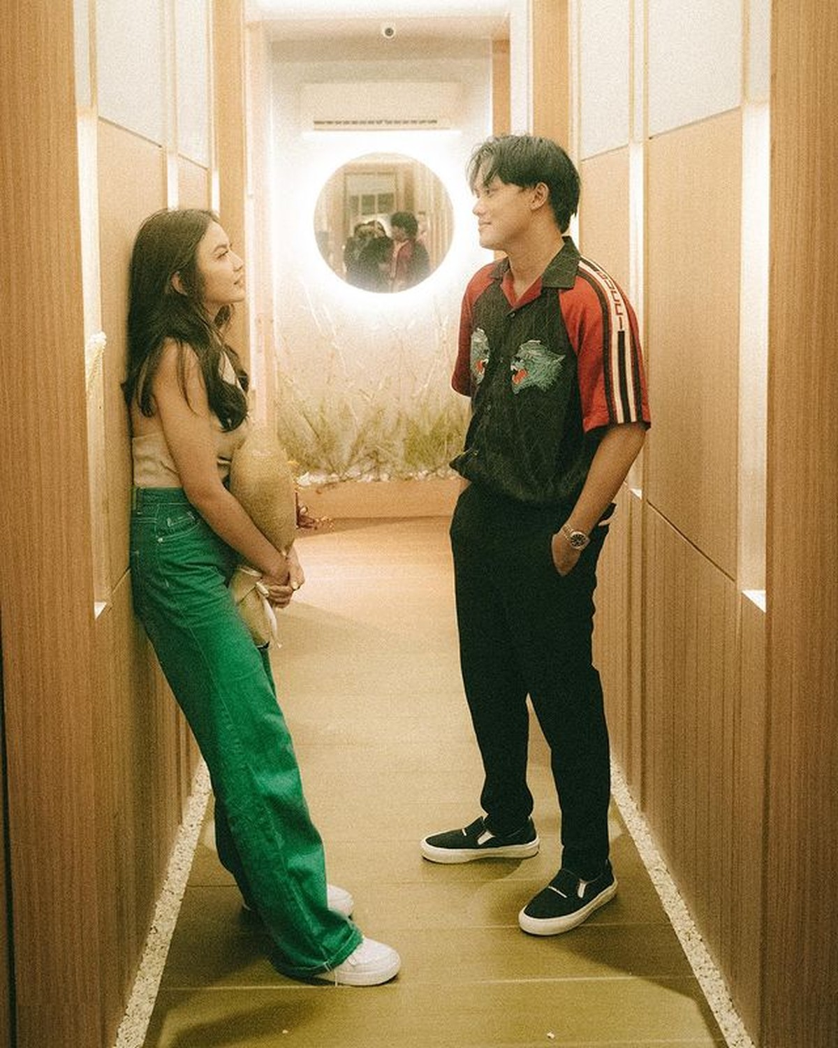 Rizky Febian dan Mahalini yang tengah kasmaran sering memamerkan kemesraan meski beda agama&period; Yuk&comma; intip potretnya mereka&excl;