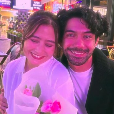 Prilly Latuconsina Pamer Isi Chat WA Manis dari Reza Rahadian