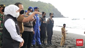 Khofifah Soroti Legalitas Kelompok Ritual Maut Pantai Jember