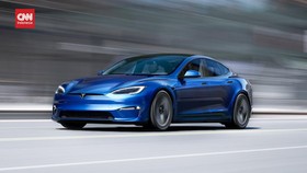 VIDEO: Tesla Recall 500 Ribu Mobil, Masalah Fitur Speaker Suara Kentut
