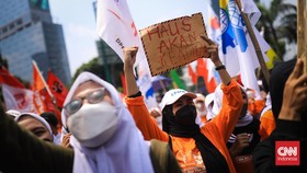 Buruh Kukuh Rayakan May Day di JIS, Sindir Wagub dan DPRD DKI Kuper