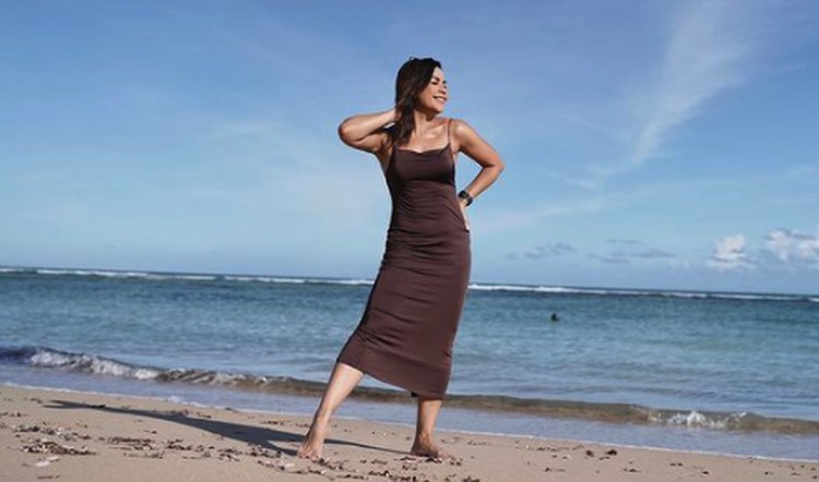 Rahasia Diet Melaney Ricardo yang Makin Langsing & Perut Rata di Usia 42 Tahun Salah satu selebriti yang semakin terlihat langsing adalah Melaney Ricardo. Apa ya rahasia diet Melaney Ricardo ya Bunda? Simak penjelasannya di sini yuk.