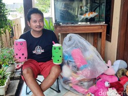 Unik! Keluarga di Sleman Ini Hobi Main Boneka Capit, Koleksinya Ratusan