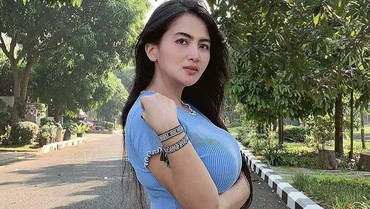 img-title 3 Wanita Cantik dan Seksi yang Dijuluki 'Tante Pemersatu Bangsa'