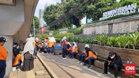Demo Aturan JHT, Buruh Minta Menaker Ida Fauziyah Dicopot
