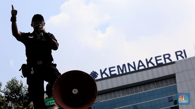 Kemnaker Beberkan Relaksasi Sektor Usaha di Tengah Pandemi