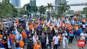 KSPI Sindir Kebijakan Pengupahan Menaker: Naik Setengah Harga Toilet