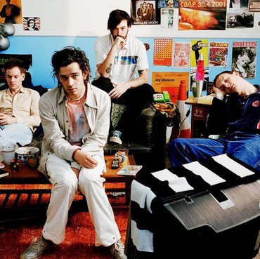 Aksi The 1975 Ciuman di Atas Panggung hingga Kecam Pemerintah Malaysia