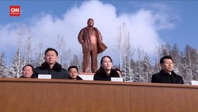 VIDEO: Puncak Perayaan Ulang Tahun Ayah Kim Jong-un di Samjiyon