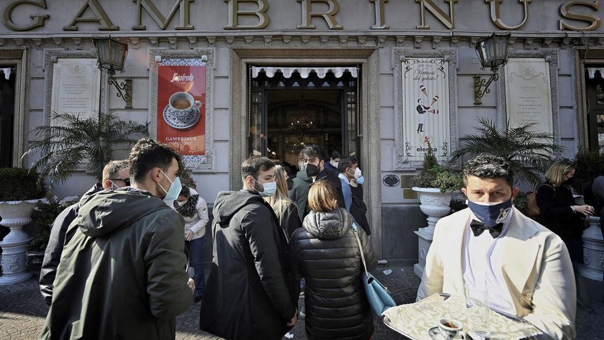 FOTO: Cerita Kehangatan Italia dalam Secangkir Espresso