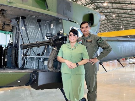5 Potret Terbaru Joy Tobing & Suami Perwira TNI, Makin Mesra & Romantis