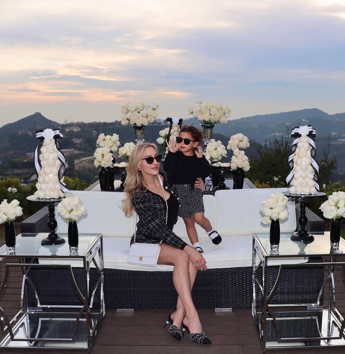 Anak Panji Trihatmodjo dan Varsha Strauss memiliki gaya yang kece dan stylish sejak kecil&period; Yuk&comma; intip potretnya&excl;