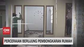 VIDEO: Perceraian Berujung Pembongkaran Rumah