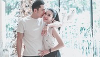 Kisah Cinta Sandra Dewi Ketemu Suami, Kenal Seminggu Langsung Merasa Jodoh