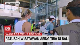 VIDEO: Ratusan Wisatawan Asing Tiba di Bali