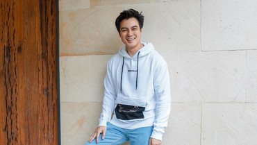 img-title Video Utang Rp20 Juta Jadi Viral, Ibu Ini Tak Terima & Marah ke Baim Wong