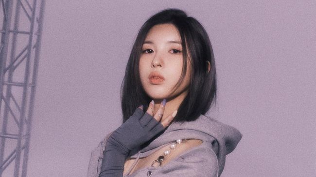 JYP Entertainment mengumumkan Bae NMIXX positif Covid-19. Showcase debut NMIXX bakal ditunda menjadi 1 Maret.