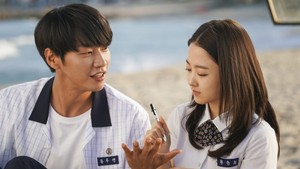 Rekomendasi Film Korea Romantis untuk Temani Akhir Pekan, Dijamin Bikin Baper!