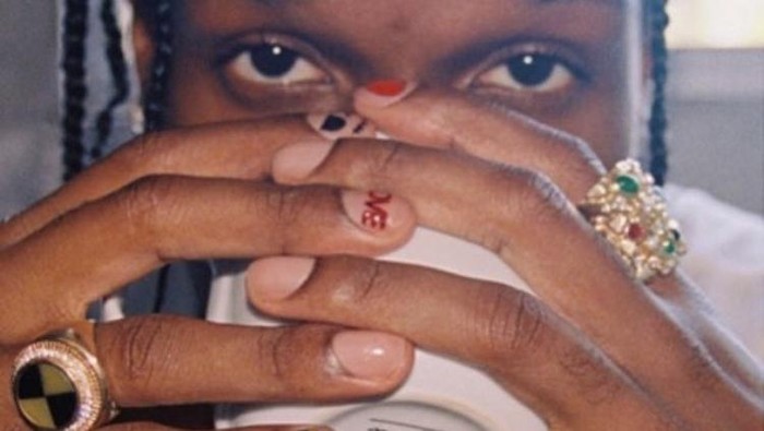 Lagi, A$AP Rocky Berurusan dengan Hukum, Kali Ini Ditangkap di Bandara Setelah Liburan Bersama Rihanna