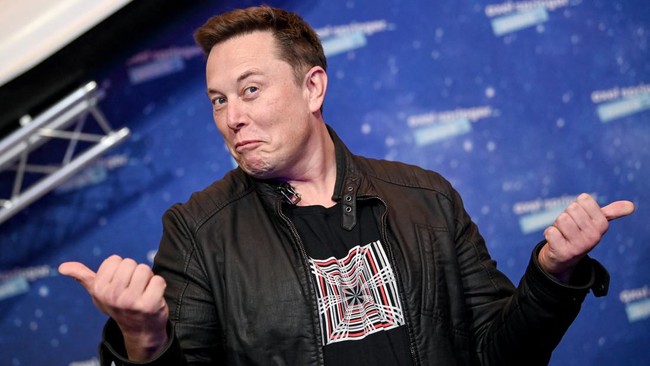 Harta Elon Musk, pendiri Tesla dan SpaceX, tembus US$300 miliar setara Rp4.311 triliun, dua kali lipat lebih tajir dari Warren Buffett.