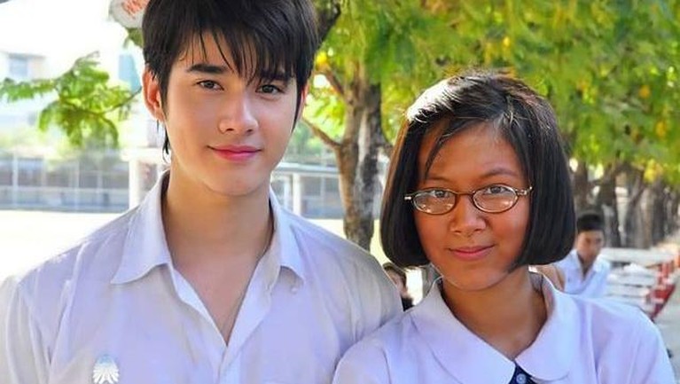 7 Foto Mario Maurer & Baifern Pimchanok Reunian Setelah 12 Tahun.