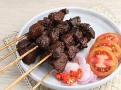 Warung Sate Kambing Langganan Presiden hingga Bar Mie Instan Rp 500 Ribu
