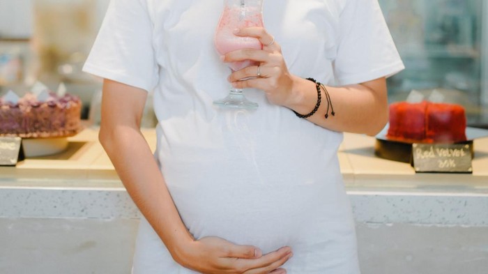 Mudah dan Praktis! Ini 5 Resep Smoothies untuk Ibu Hamil, Cocok untuk Trimester Pertama Mudah dan Praktis! Ini 5 Resep Smoothies untuk Ibu Hamil, Cocok untuk Trimester Pertama