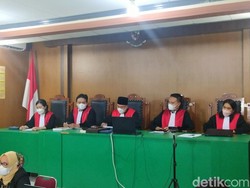 Polisi Jual Sabu Sitaan di Sumut Divonis 1 Tahun Penjara