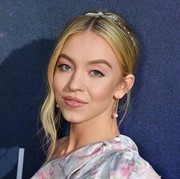 Miliki Tipe Kulit Kombinasi dan Berjerawat, Sydney Sweeney Bintang 'Euphoria' Bagikan Cara Perawatan Kulit