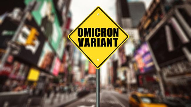 Meski gejala Omicron dilaporkan cenderung ringan, namun gejala berat dan kematian tetap ada. Siapa saja yang berisiko gejala berat dan kematian akibat Omicron?