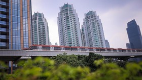 KAI: Tiket LRT Jabodebek Paling Mahal Rp24 Ribu
