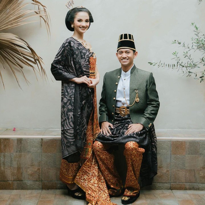 <p>Pernikahan Belva Devara & Sabrina Anggraini akan segera berlangsung. Jelang momen bahagia tersebut, pasangan ini mengunggah foto prewedding mereka di akun instagram pribadinya. (Foto: instagram: @sabrinaanggraini @belvadevara)</p>