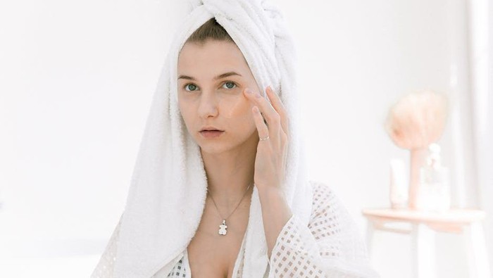 Ketahui Penyebab dan Cara Mencegah Milia Agar Kulit Mulus Tetap Terjaga!