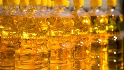 Heboh Syarat Beli Minyak Goreng Wajib Perlihatkan Bukti Vaksin & KK