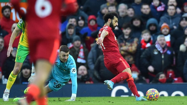 Barcelona bakal melepas delapan pemain demi mendatangkan Mohamed Salah pada bursa transfer musim mendatang.
