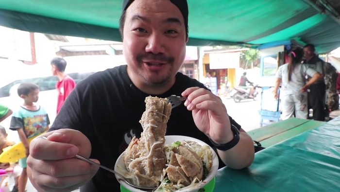 5 Rekomendasi Bakso Kaki Lima Enak Di Jakarta Pilihan Food Vlogger