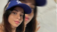 <p>Putri Shah Rukh Khan kini sudah dewasa, Bunda. Suhana Khan yang sudah berusia 21 tahun kerap mencuri perhatian publik. (Foto: Instagram @suhanakhan2)</p>