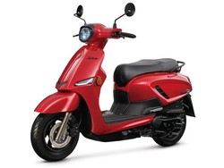 Suzuki Saluto 2022 Meluncur, Cocok Buat Lawan Honda Scoopy dan Yamaha Fazzio
