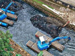 Camat Ungkap Kendala Keruk Kali Mampang: Padat Bangunan di Bantaran