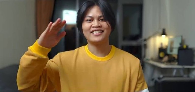 Nama Agung Hapsah YouTuber yang disebut mirip Rizky Febian tengah jadi trending karena diisukan meninggal. Yuk, intip potretnya!