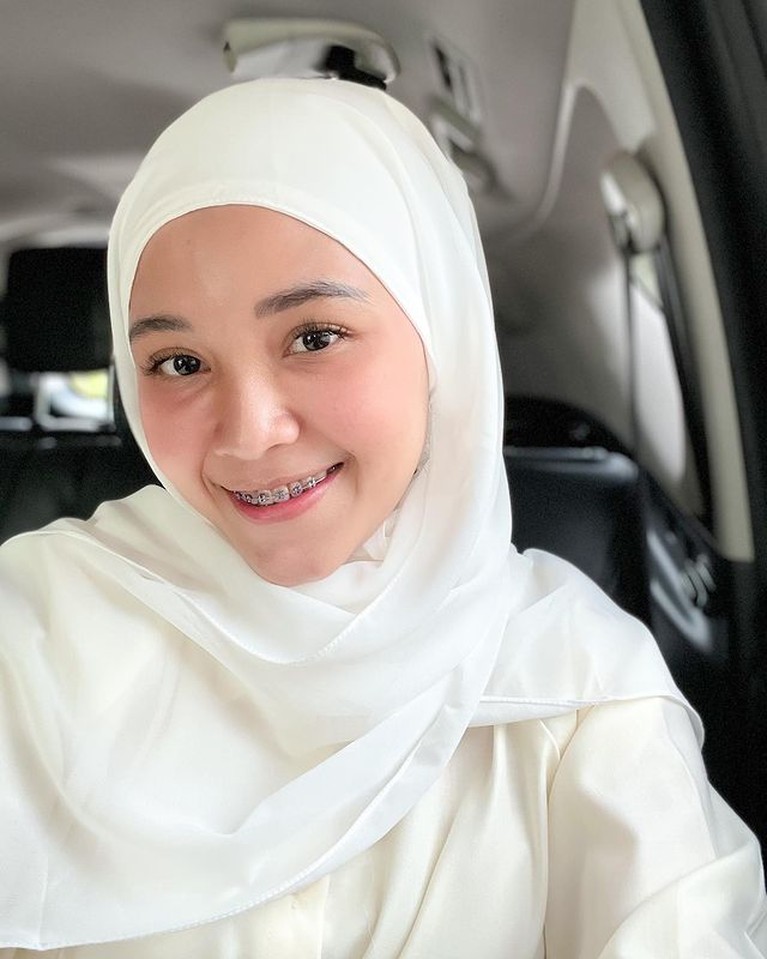 Fati Indraloka Istri Babe Cabita Fati Indraloka Istri Babe Cabita