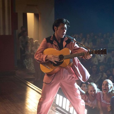 Trailer Perdana Film 'Elvis', Ungkap Kehidupan Sang Raja Rock 'n Roll