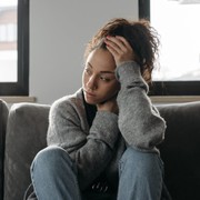 Catat! Ini 4 Rekomendasi Makanan dan Minuman Terbaik yang Bisa Redakan Radang Tenggorokan