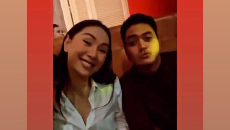 Adik Vicky Prasetyo unggah foto Kalina dengan pria.