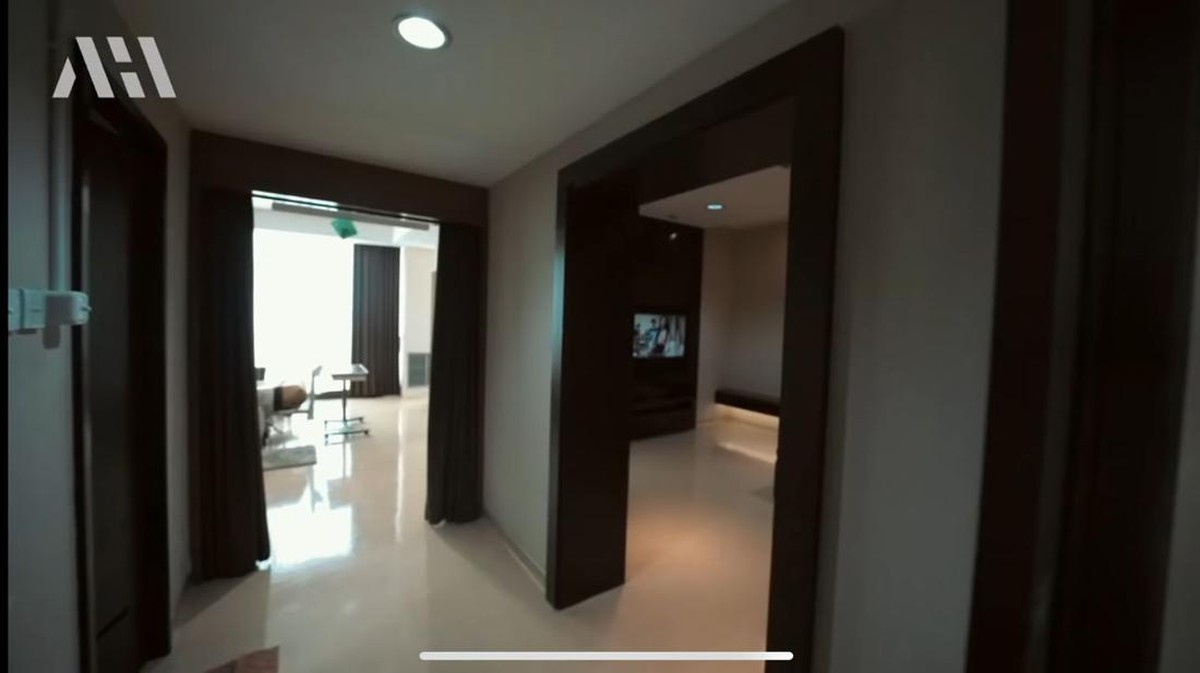 Tak tanggung-tanggung Atta Halilintar sewa satu lantai rumah sakit sambut kelahiran buah hatinya&period; Yuk&comma; intip kamar persalinannya&excl;