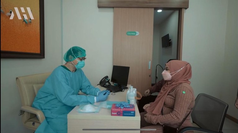 Kamar Bersalin Aurel Tak tanggung-tanggung Atta Halilintar sewa satu lantai rumah sakit sambut kelahiran buah hatinya. Yuk, intip kamar persalinannya!