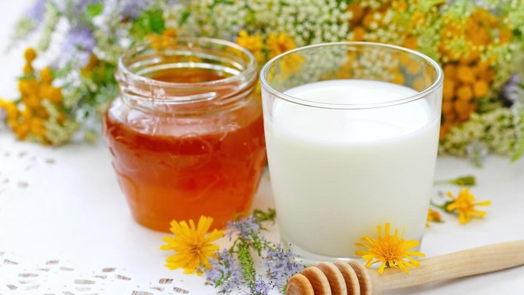 susu dan madu Susu dan madu untuk pasien Omicron