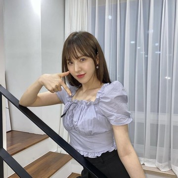 img-title Tampil Fresh dengan Gaya Rambut Pendek ala Selebriti Berikut